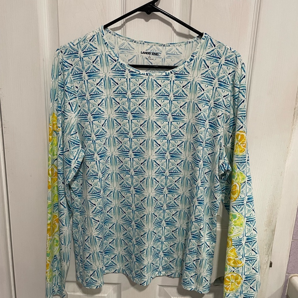 Lands' End Blue Geometric Long-Sleeve Tee with Lemon Sleeve Print